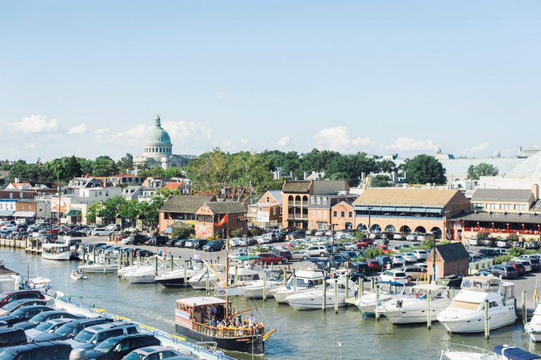 A guide to Annapolis, Maryland by the Rising Tide Society